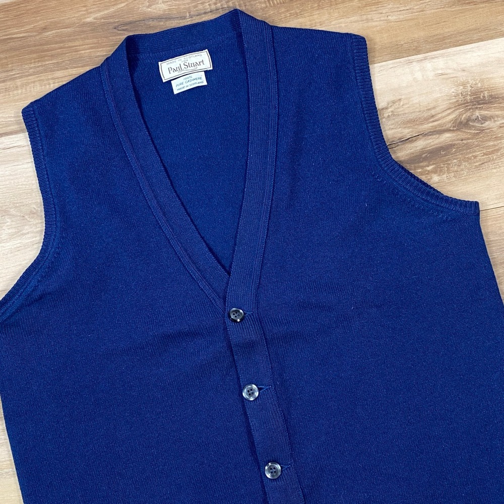 Paul Stuart Cardigan Vest Mens M Cashmere Knit Blue Scotland Quiet Luxury Office